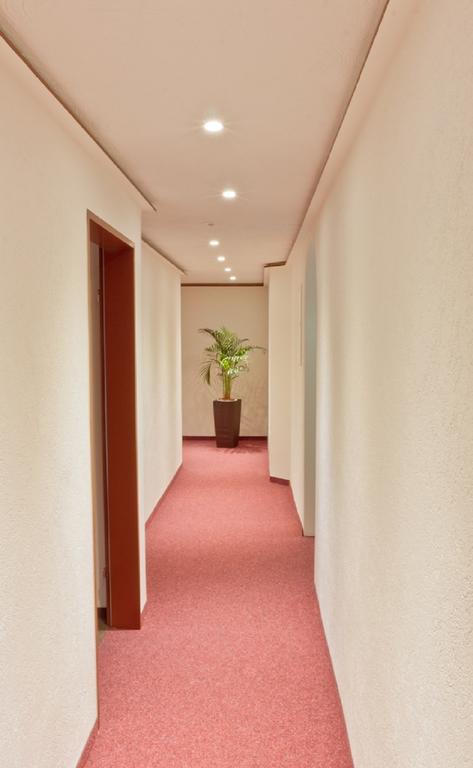 Hotel Ganita Вайль-на-Рейне Экстерьер фото